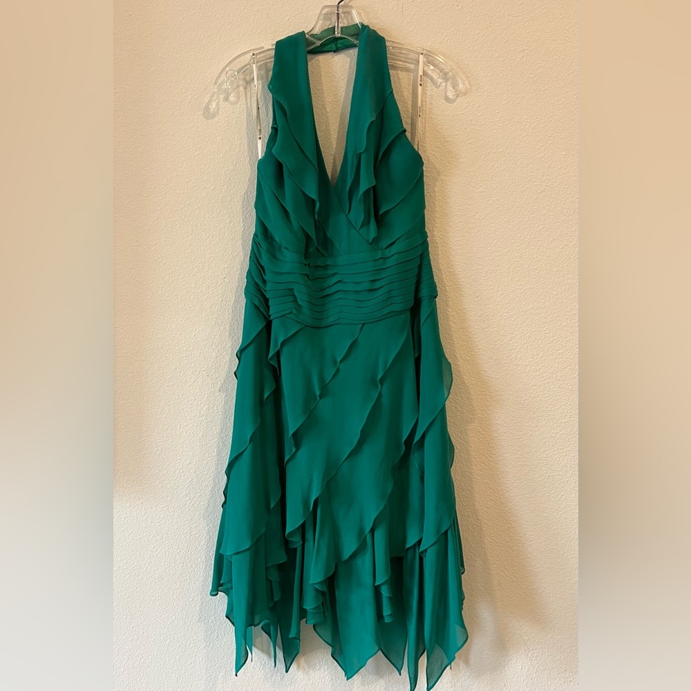 Tadashi Shoji green vintage halter neck dress with beautiful cascading ruffles